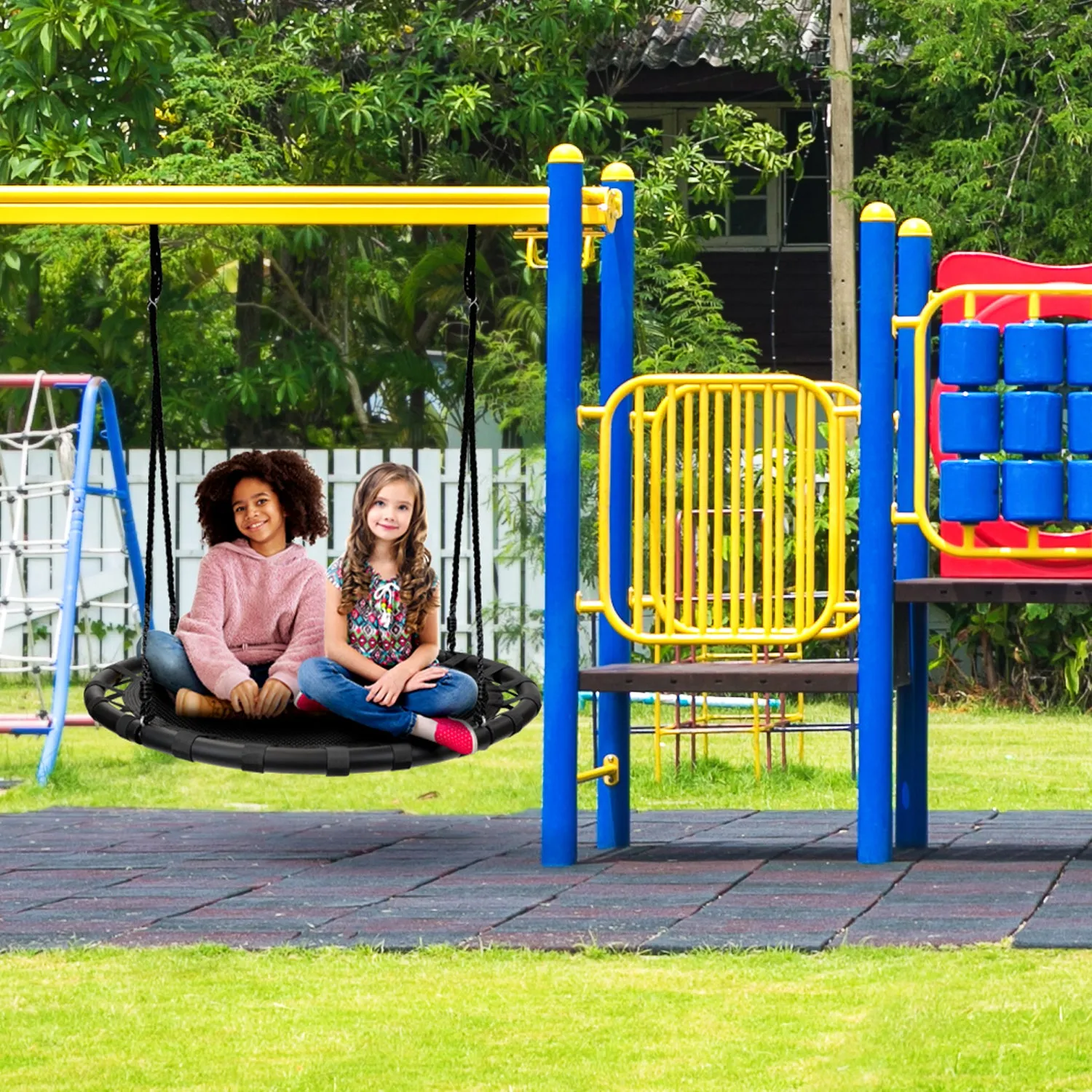 Backyard Spinner swing mat