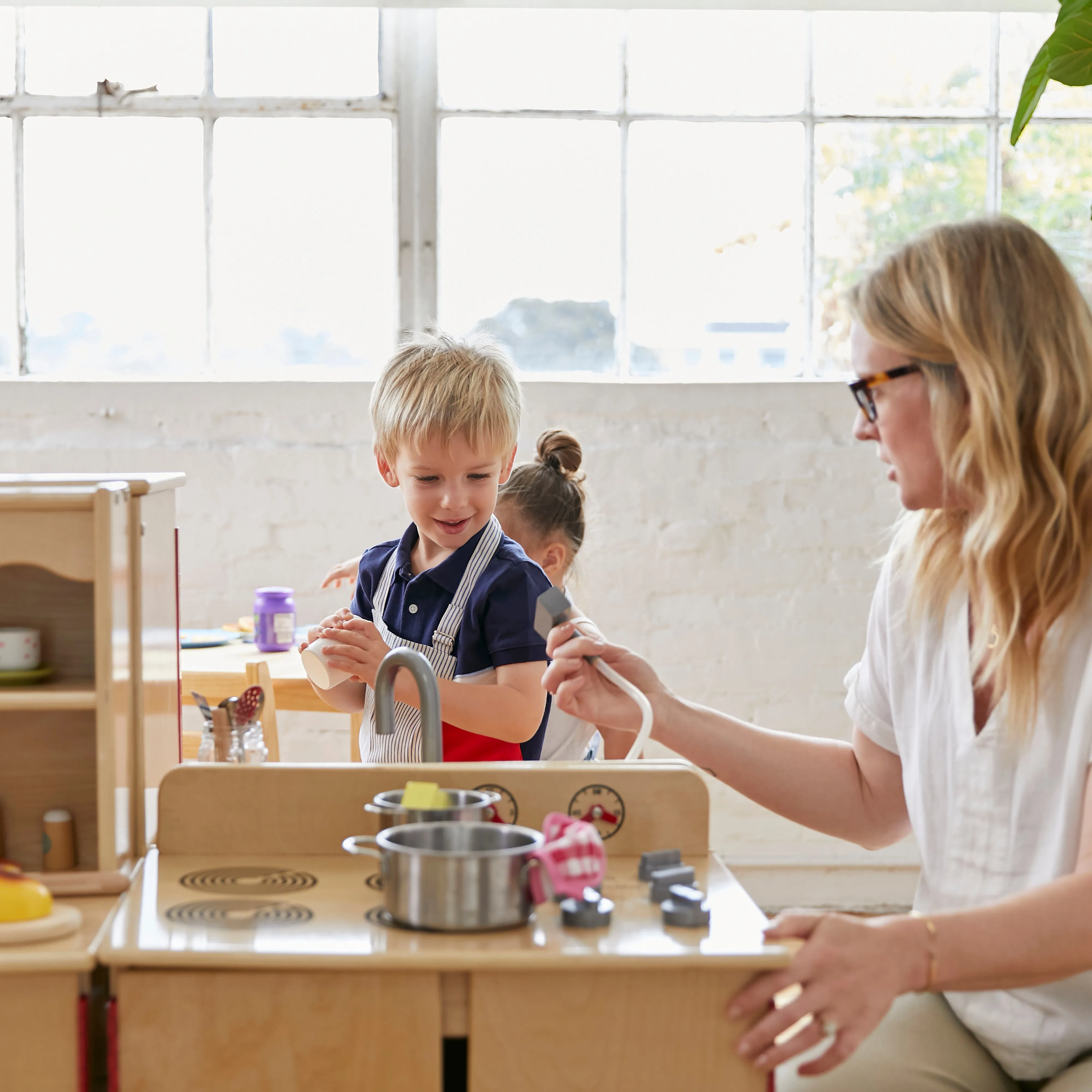 Play Kitchen Sink